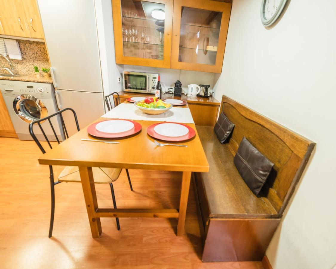 Rustic Poble Sec Apartment Барселона Екстер'єр фото