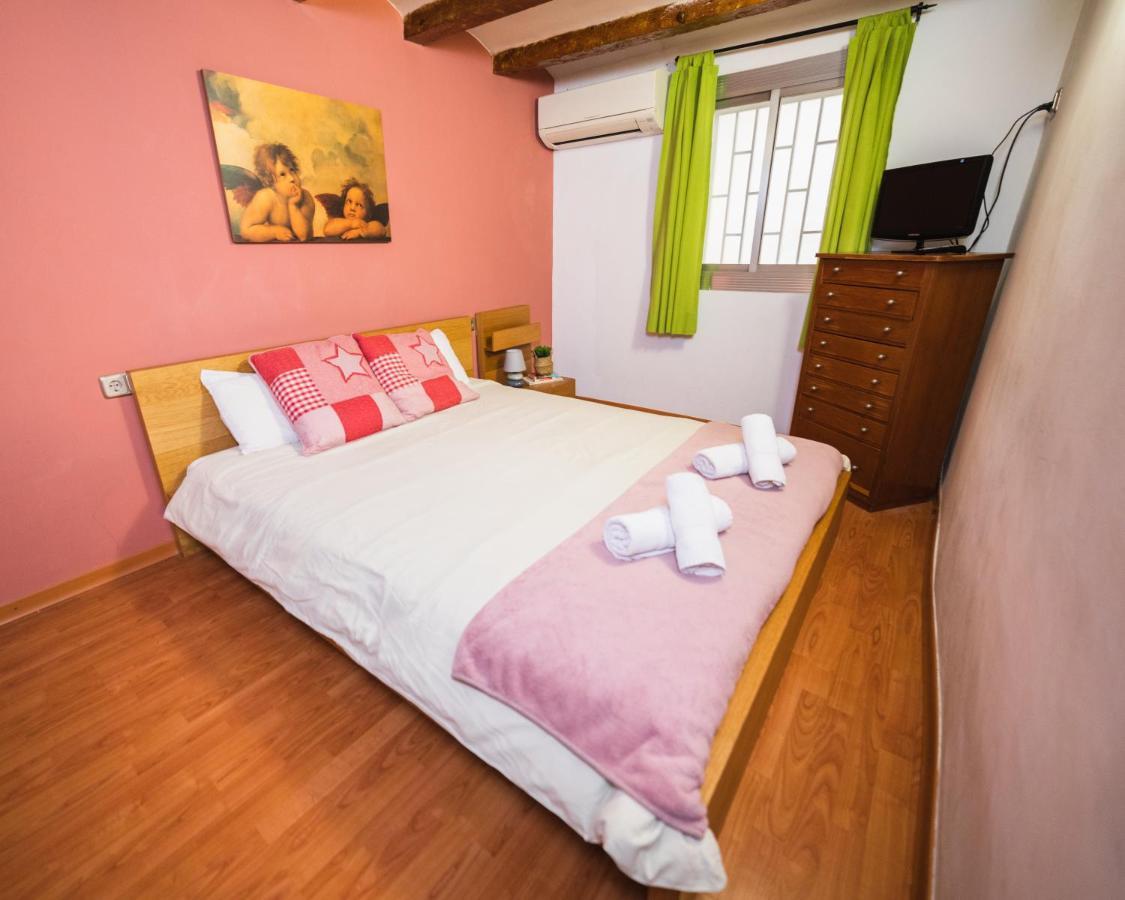 Rustic Poble Sec Apartment Барселона Екстер'єр фото